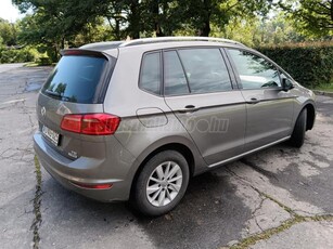 VOLKSWAGEN GOLF SPORTSVAN 1.2 TSI BMT Trendline