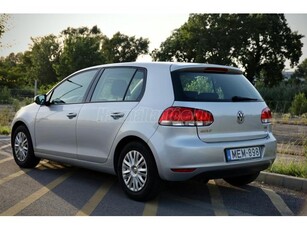 VOLKSWAGEN GOLF VI 1.6 TDi Comfortline