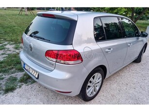 VOLKSWAGEN GOLF VI 1.6 TDi Comfortline Style