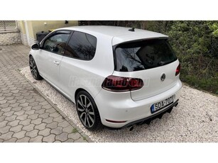 VOLKSWAGEN GOLF VI 2.0 TSI GTI DSG Adidas Edition