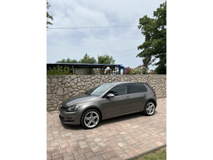 VOLKSWAGEN GOLF VII 1.6 TDI Comfortline 4Motion