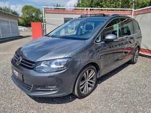 VOLKSWAGEN SHARAN 2.0 CR TDI Highline DSG [7 személy] Pan.tető El.oldalajtó Kamera Adaptiv temp. El. csomagtartó