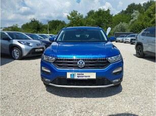 VOLKSWAGEN T-ROC 1.5 TSI ACT Style DSG Magyar.Vezettt szervizkönyv.Gyári fényezés.Tolatókamera!!