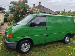 VOLKSWAGEN TRANSPORTER T4 Caravelle 2.5 Comfortline (Automata)