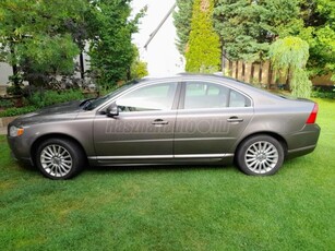 VOLVO S80 2.4 D [D5] Summum Geartronic