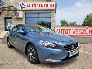 VOLVO V40 1.6 D [D2] Momentum NAVI-TOLATÓRADAR-TEMPOMAT-BLUETOOTH-FRISS SZERVIZ