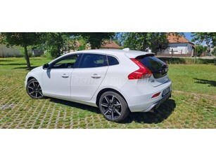 VOLVO V40 1.6 T4 Kinetic Powershift Jéghideg klíma jó állapot