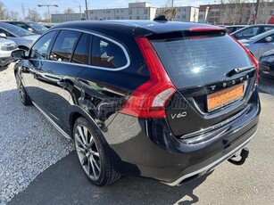 VOLVO V60 2.4 D [D6] PHEV AWD Summum Geartronic