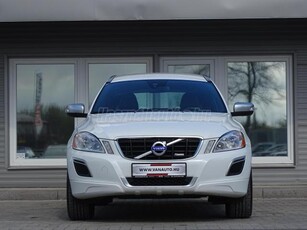 VOLVO XC60 2.4 D [D4] R-Design Momentum Geartronic DIGIT-SZERV.KÖNYV-NAVI-ELEKTROMOS'CSOMAGTÉR-18'ALUF