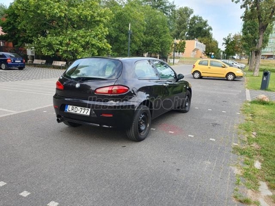 ALFA ROMEO 147 1.9 JTD 8V Distinctive