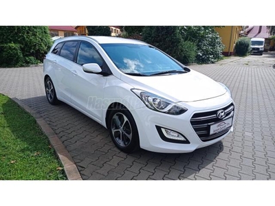 HYUNDAI I30 CW 1.6 GDi ISG Go! 1.TUL.VEZ.SZ.KÖNYV.DIGIT KLÍMA!!!!!