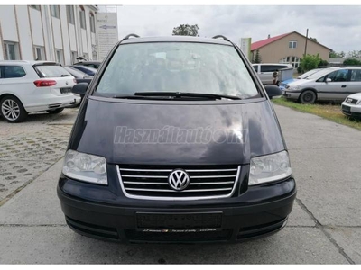 VOLKSWAGEN SHARAN 1.9 PD TDI Highline 4Motion