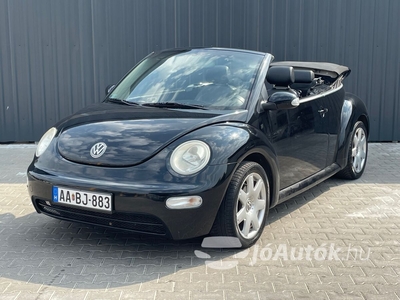 VOLKSWAGEN New Beetle