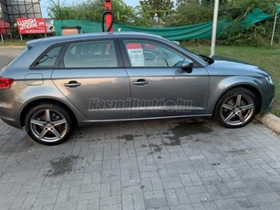 AUDI A3 1.6 TDI Ambition DPF