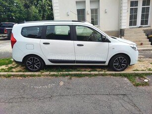 DACIA LODGY 1.5 Blue dCi Stepway (7 személyes )