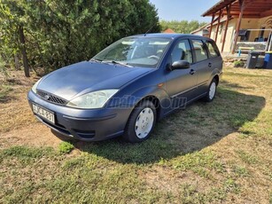 FORD FOCUS 1.4 Ambiente