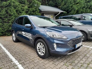 FORD KUGA 1.5 EcoBoost Titanium