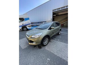 FORD KUGA 2.0 TDCi Titanium Powershift