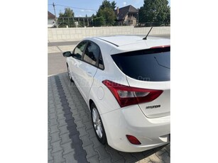 HYUNDAI I30 1.4i Business