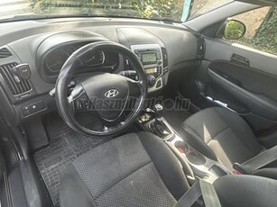 HYUNDAI I30 1.6 CRDi HP Comfort