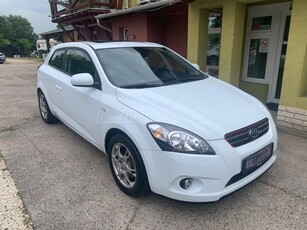 KIA PRO CEE'D 1.4 EX 124 826 KM