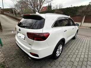 KIA SORENTO 2.2 CRDI EX (Automata) [7 személy]