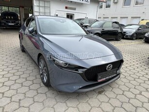 MAZDA 3 Hatchback 2.0 Skyactiv Plus 3.250 Km. Bose. 360 Kamera