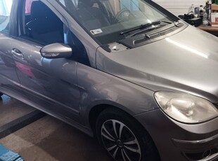 Mercedes B200 diesel ,hibás.