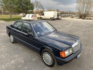 MERCEDES-BENZ 190 D