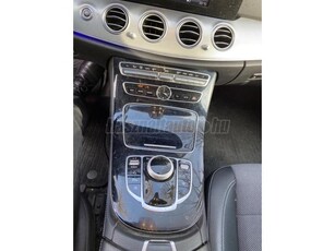 MERCEDES-BENZ E 250 9G-TRONIC