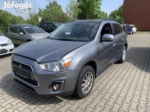 Mitsubishi ASX 2.2 DI-D Instyle Navi 4WD (Autom...