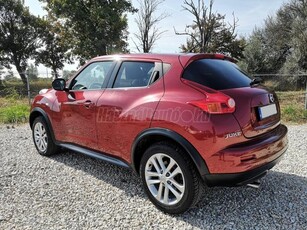 NISSAN JUKE 1.6 Tekna Szervizkönyves.Digit klíma.Tolatókamera.Alufelni.95.000km!!!