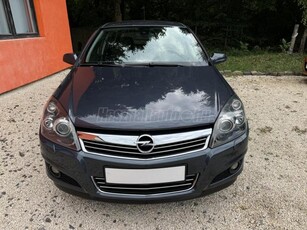 OPEL ASTRA H 1.4 Cosmo !! 110 000 KM !! DIGIT KLÍMA !! TEMPOMAT !! ALU KERÉK !! TÉLI KERÉK !!