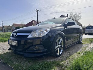 OPEL ASTRA H 1.8 Cosmo Twintop