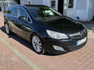 OPEL ASTRA J Sports Tourer 1.7 CDTI Start-Stop Cosmo SZERVIZKONYV