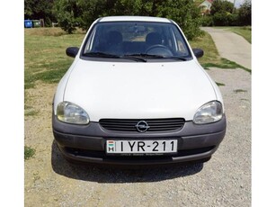 OPEL CORSA B 1.2 16V City SZERVO KORMÁNYOS