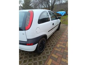 OPEL CORSA C 1.2 16V Club