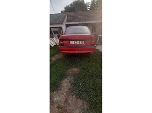 OPEL VECTRA A 2.0 GL