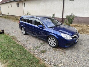 OPEL VECTRA C 1.9 CDTI Cosmo