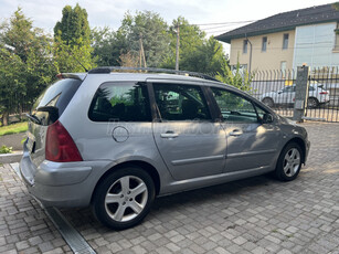 PEUGEOT 307 SW 2.0 Premium