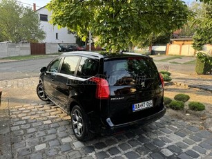 PEUGEOT 5008 1.6 HDi Style (7 személyes )