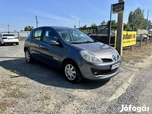 Renault Clio 1.2 16V Ice Kitünő!Ripcurl Kiadás!...