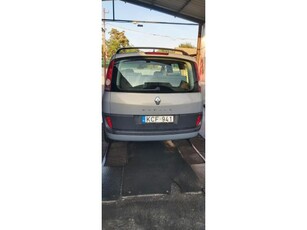 RENAULT ESPACE 2.2 dCi Expression