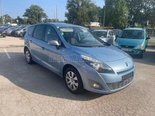 RENAULT GRAND SCENIC Scénic 1.6 16V TomTom EURO5 Szervízkönyv.'1Tulaj