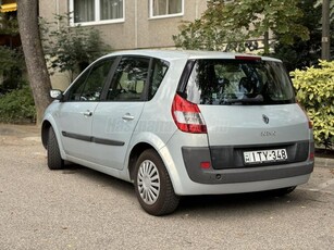 RENAULT SCENIC Scénic 1.6 16V Authentique