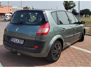 RENAULT SCENIC Scénic 1.6 16V Monaco