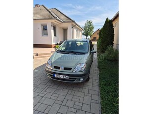 RENAULT SCENIC Scénic 1.9 dCi Alize