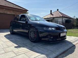 SEAT LEON 1.8 T 20V Cupra R