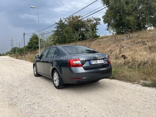 SKODA OCTAVIA 1.4 TSI Style DSG