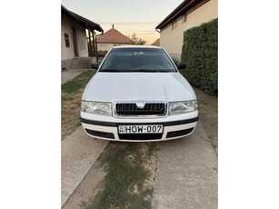 SKODA OCTAVIA 1.6 Classic